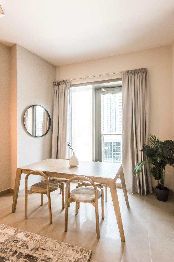 Fantastay Sparkle Tower One Bedroom Suite Marina View Dubai Dış mekan fotoğraf