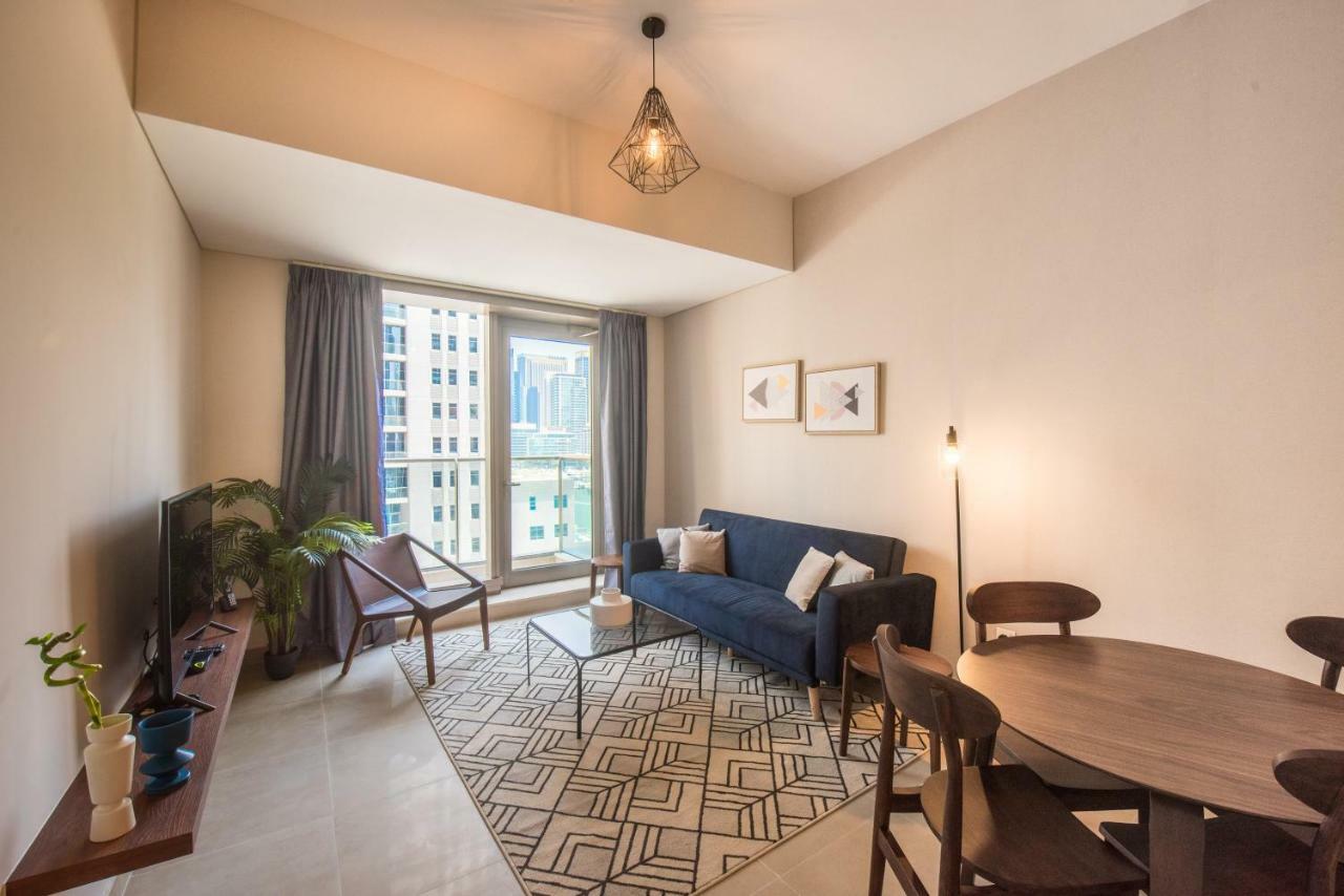 Fantastay Sparkle Tower One Bedroom Suite Marina View Dubai Dış mekan fotoğraf